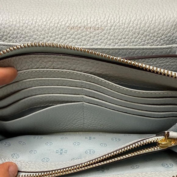 Tory Burch Taylor Flat Wallet Seltzer Blue - Picture 11 of 15